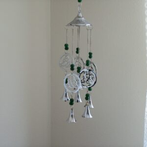 SWEET SOUND: Stainless Steel Trinity Knot Wind Chime