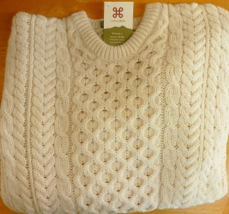 Traditional Classic Unisex Aran Knit Fisherman's Sweater - Image 2