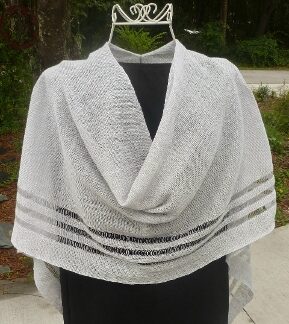 4-Seasons Silver Poncho, 100% Irish Linen, Authentic Irish