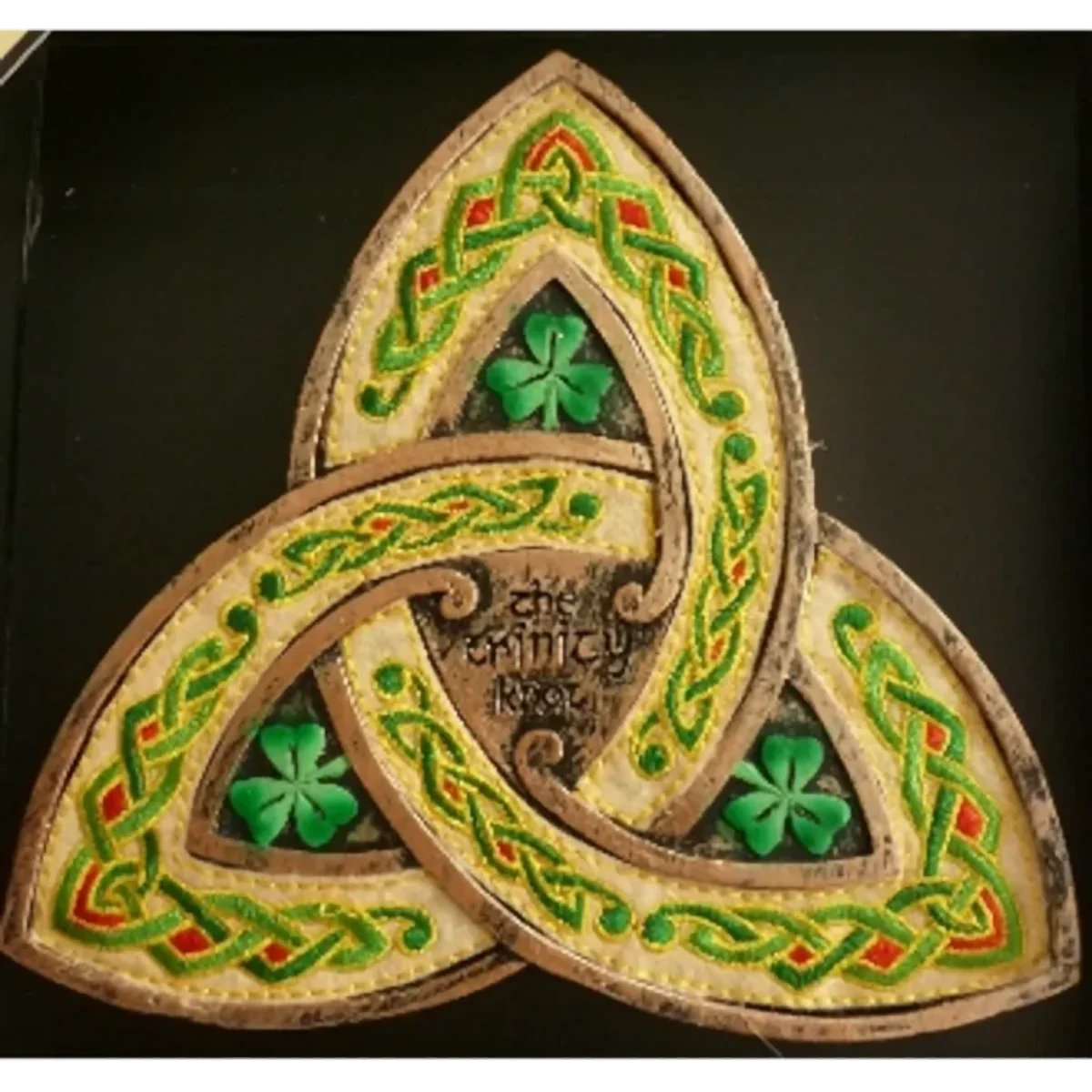 Celtic Threads Hand Painted Trinity Knot Wallhanging