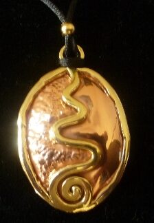 Grange Hammered Round Copper 2-Tone Celtic Spiral Necklace