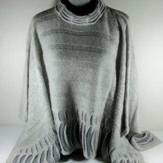 OMG! McConnell Woollen Mills 100% Lambswool Grey Poncho/Sweater