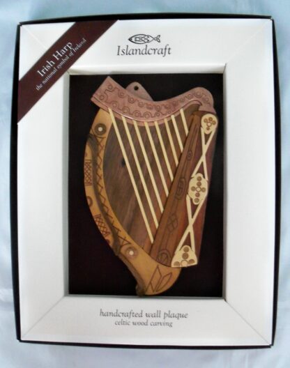 Islandcraft Celtic Wood Carving - The Harp - Symbol of Ireland